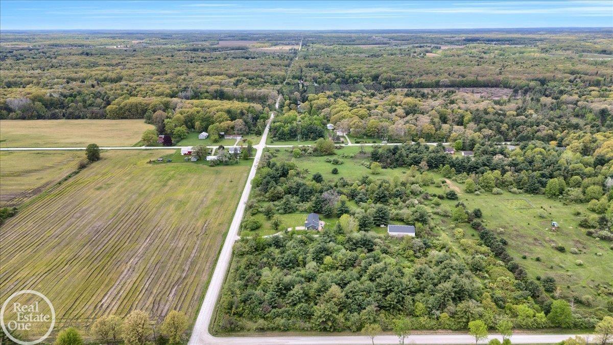 6940 Bryce Road North Street, MI 48049 - Photo 29 of 30 50141526-64189d5d-134e-4bd7-93e7-5a0dd2eca068.JPG