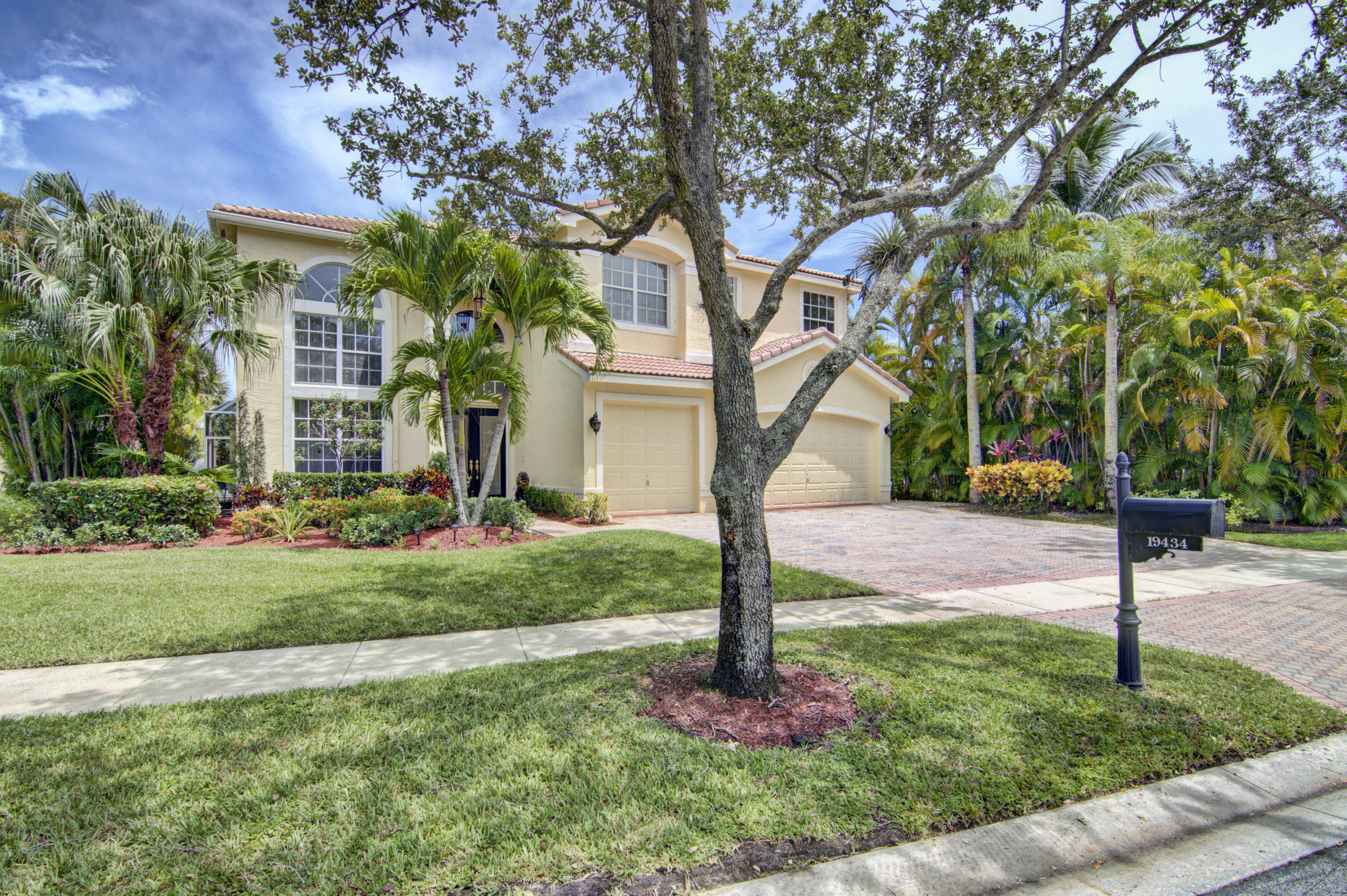 19434 Estuary Drive Boca Raton, FL 33498 - Photo 21 of 87 Private Landscaping All Around
