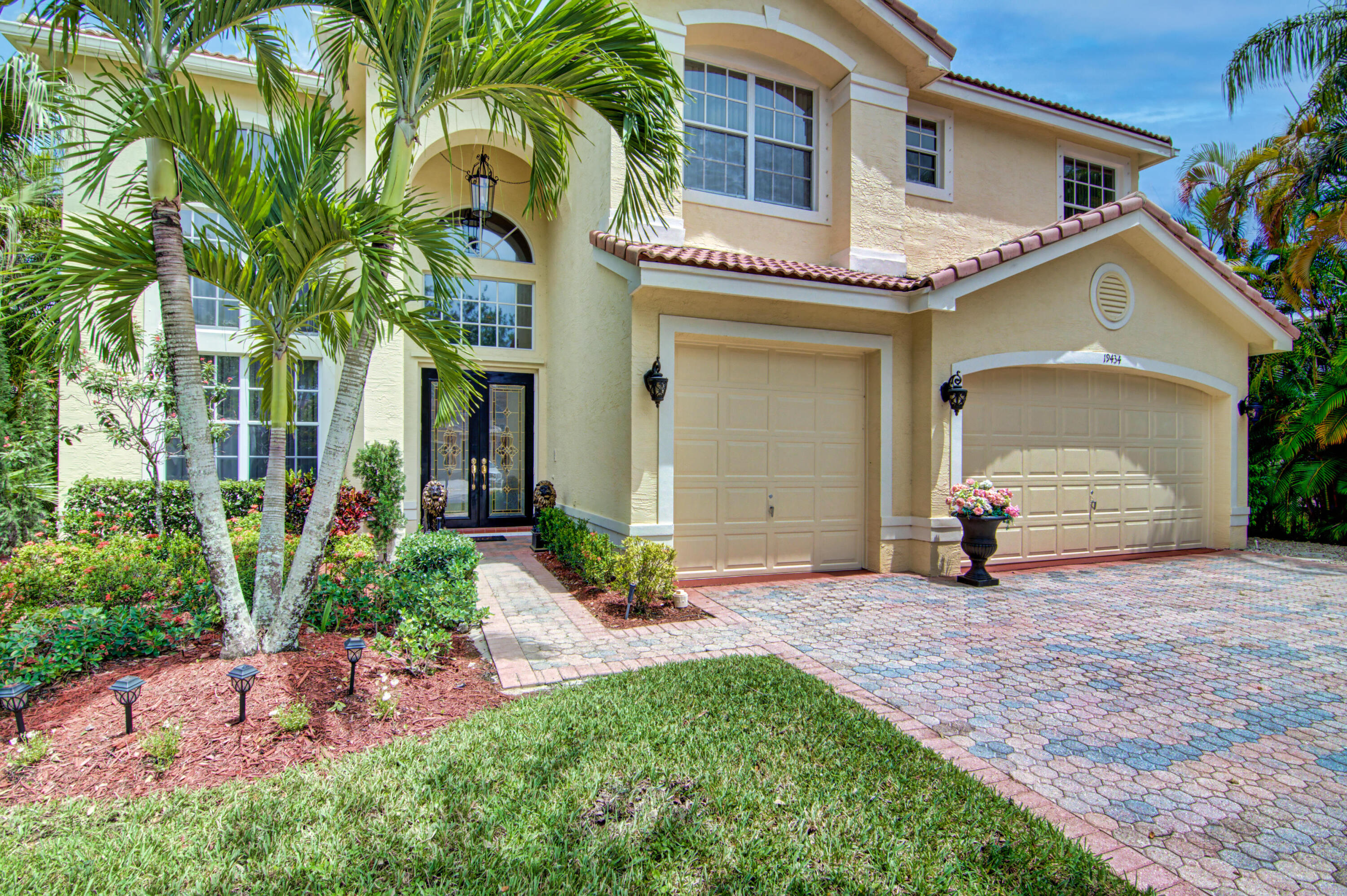 19434 Estuary Drive Boca Raton, FL 33498 - Photo 22 of 87 3-Car Garage