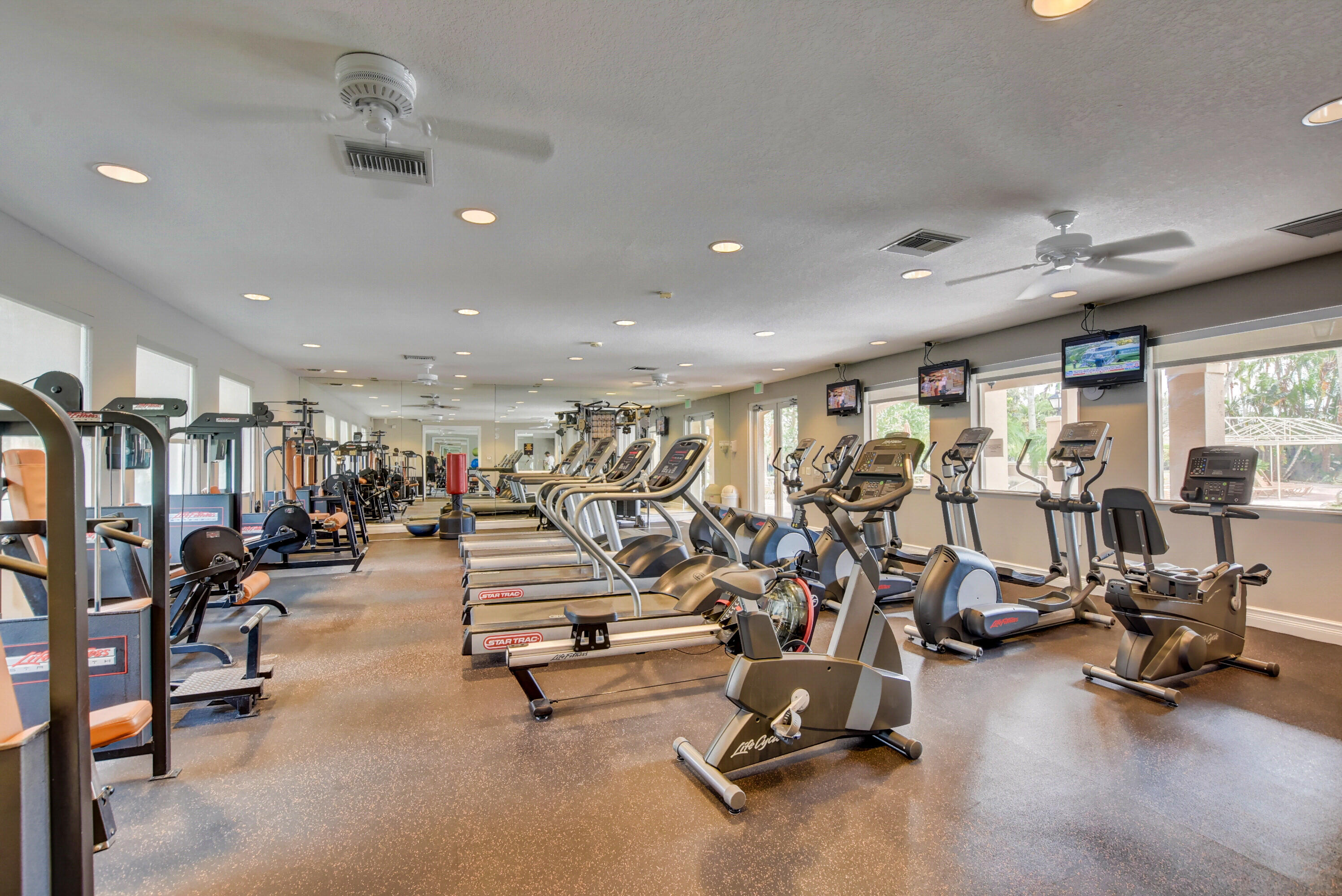 19434 Estuary Drive Boca Raton, FL 33498 - Photo 82 of 87 Saturnia Fitness