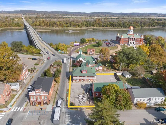 $1,250,000 | 113 Market Street, Hermann, MO 65041