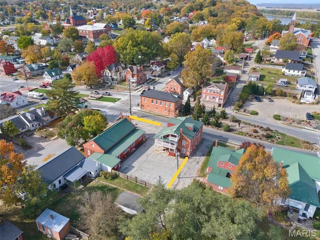 $1,250,000 | 113 Market Street, Hermann, MO 65041