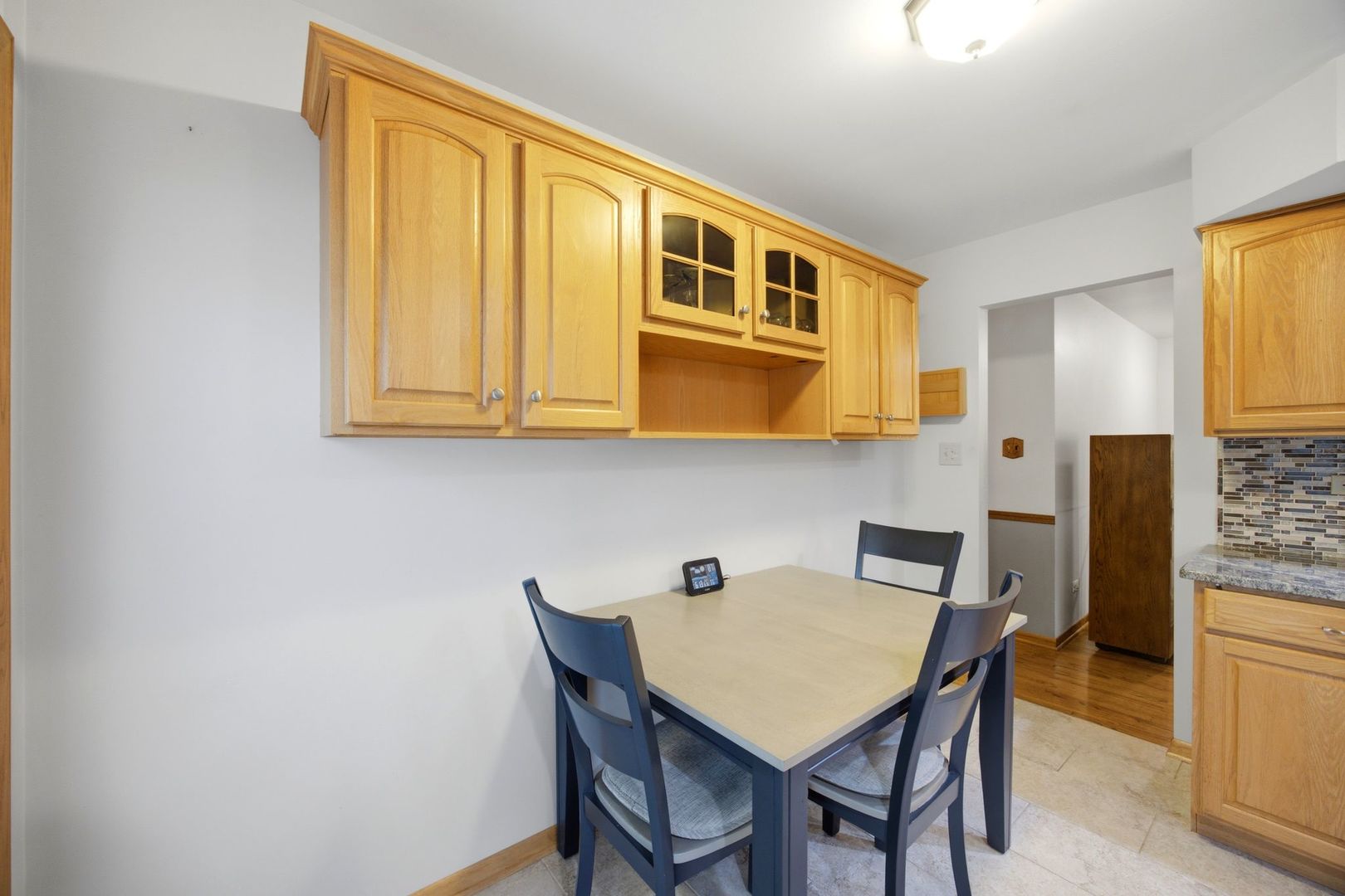 6511 Dunham Road Downers Grove, IL 60516 - Photo 7 of 40 Gallery Image 7