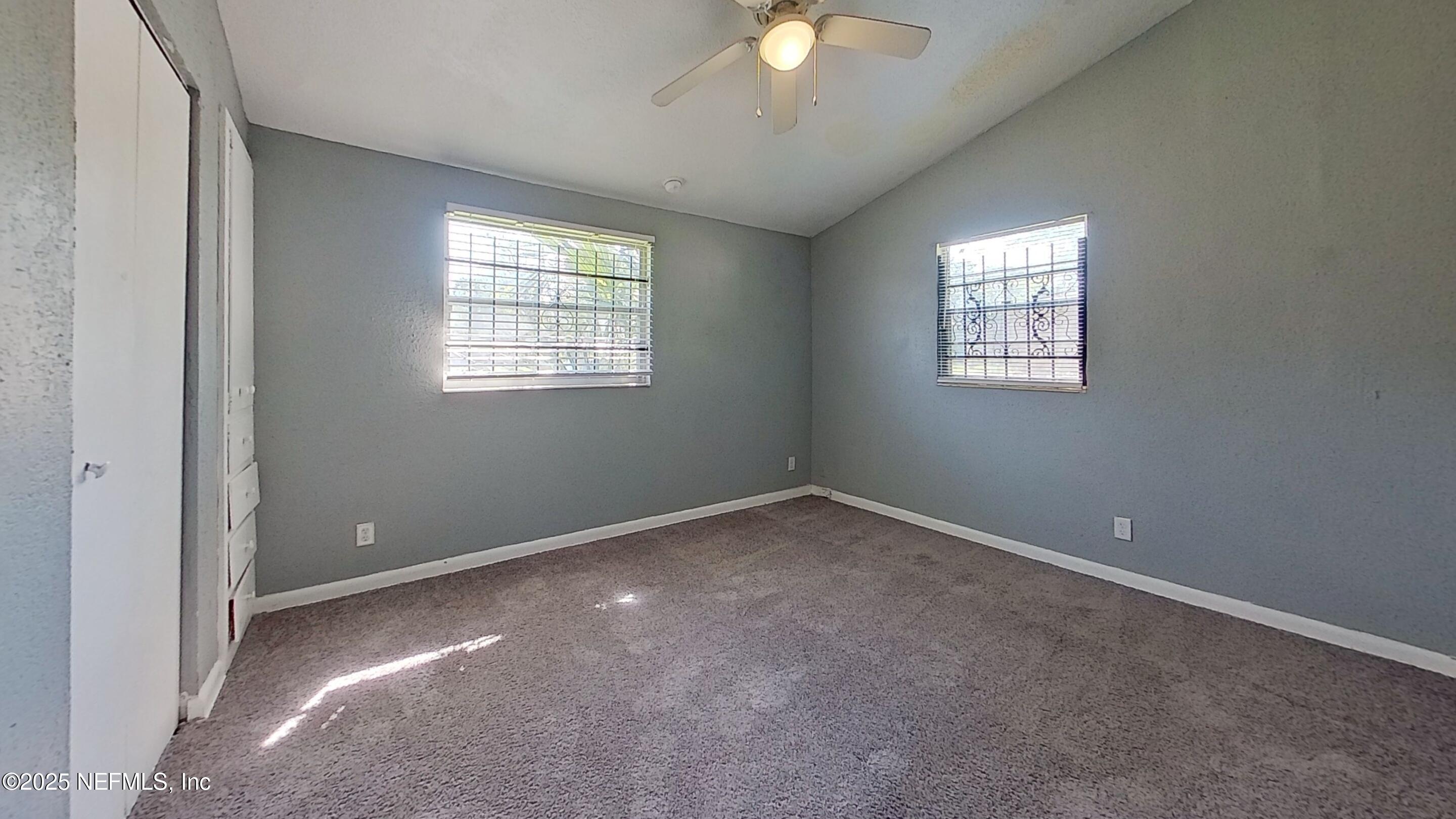 9276 Greenleaf Road Jacksonville, FL 32208 - Photo 10 of 14 Bedroom (9)