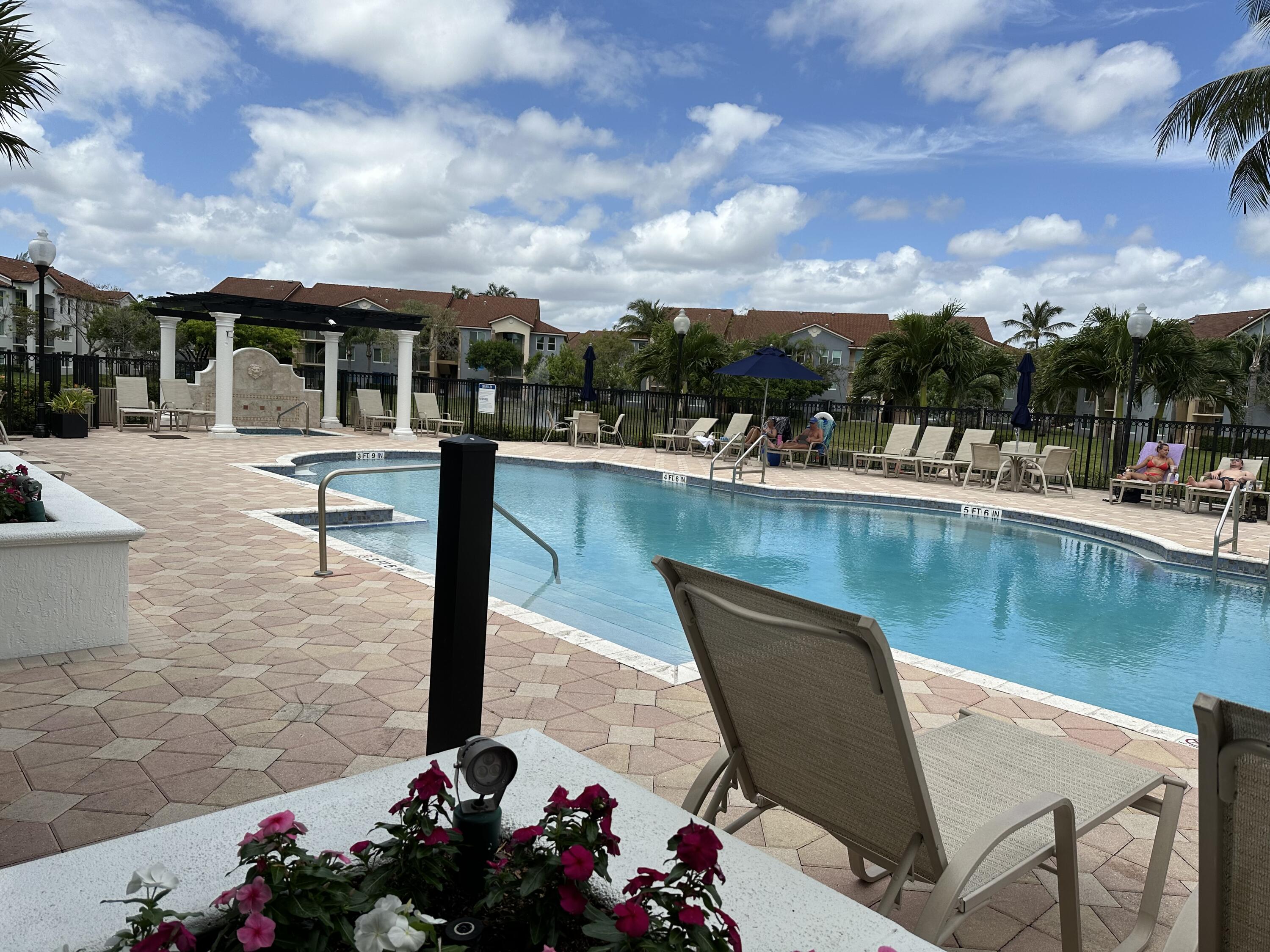 1014 Villa Circle Boynton Beach, FL 33435 - Photo 12 of 12 IMG_7524