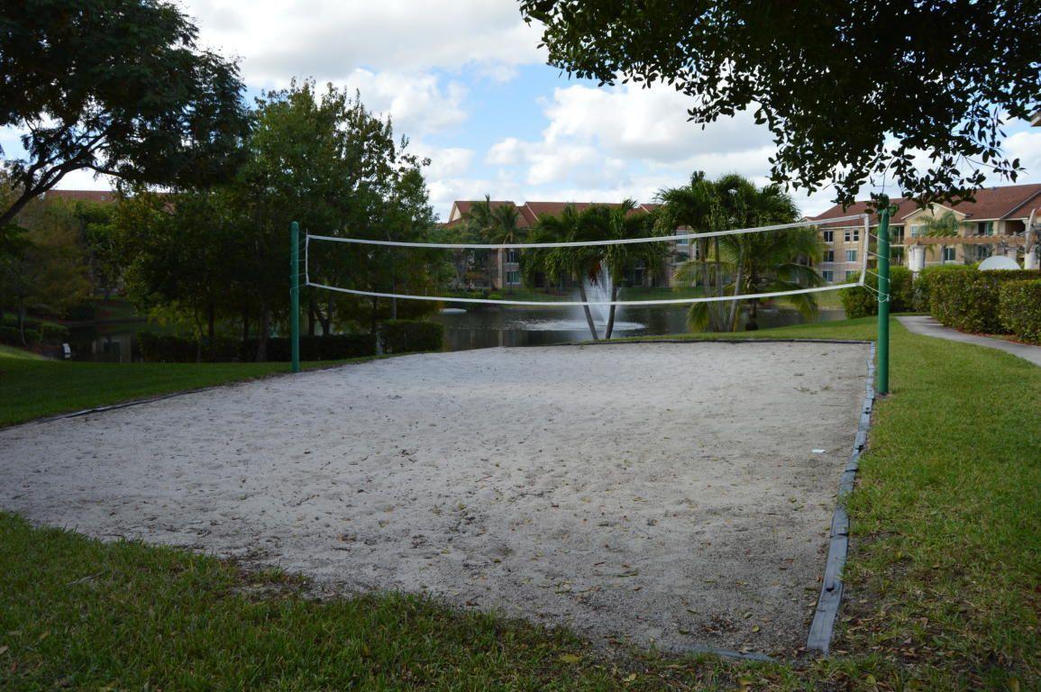 1014 Villa Circle Boynton Beach, FL 33435 - Photo 7 of 12 20201217122614832206000000-o