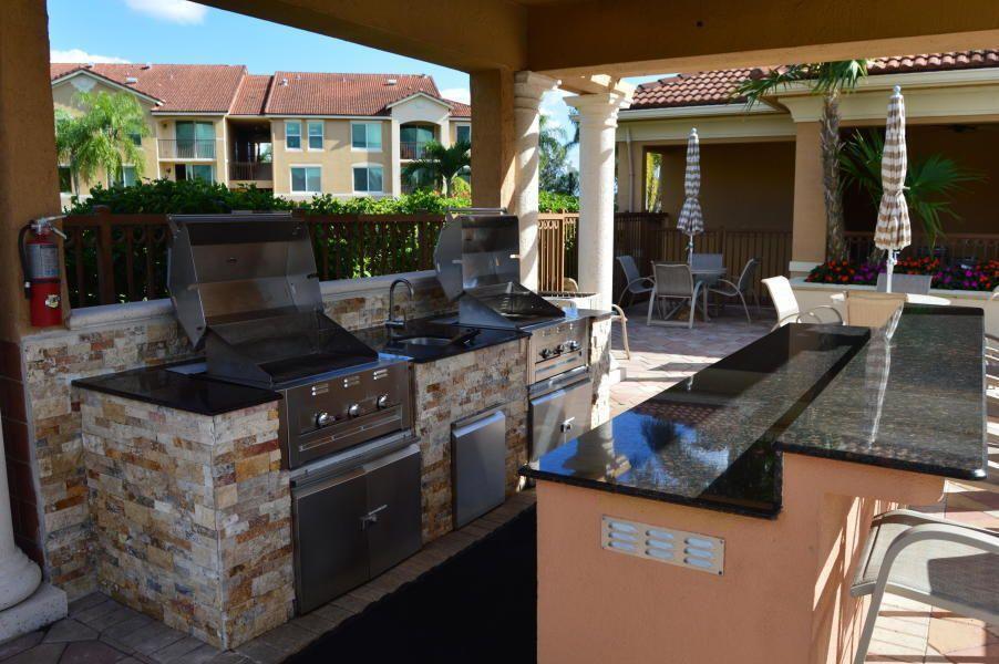 1014 Villa Circle Boynton Beach, FL 33435 - Photo 9 of 12 20201217122616657802000000-o