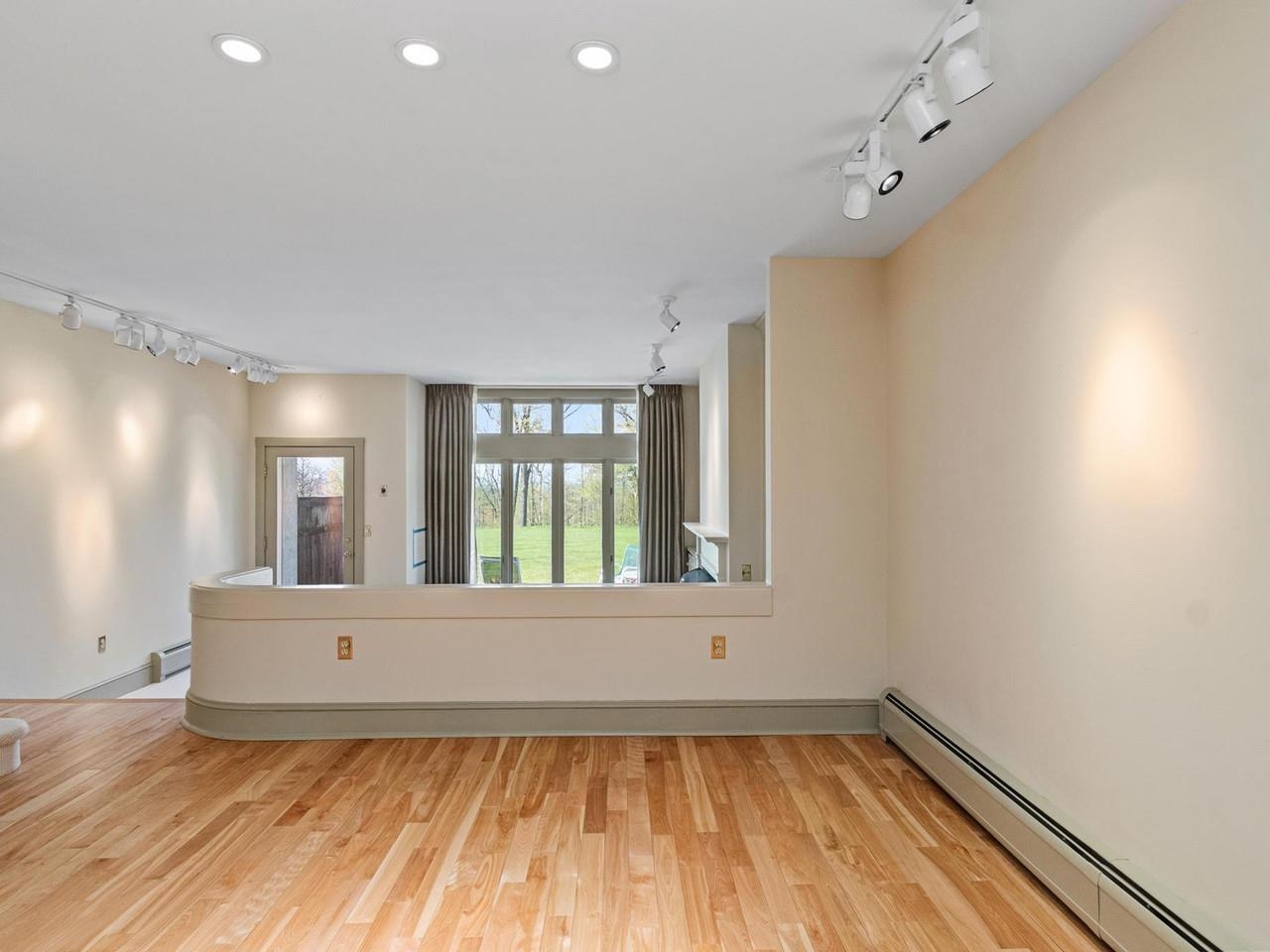 545 South Prospect Street, Unit 10 Burlington, VT 05401 - Photo 23 of 48