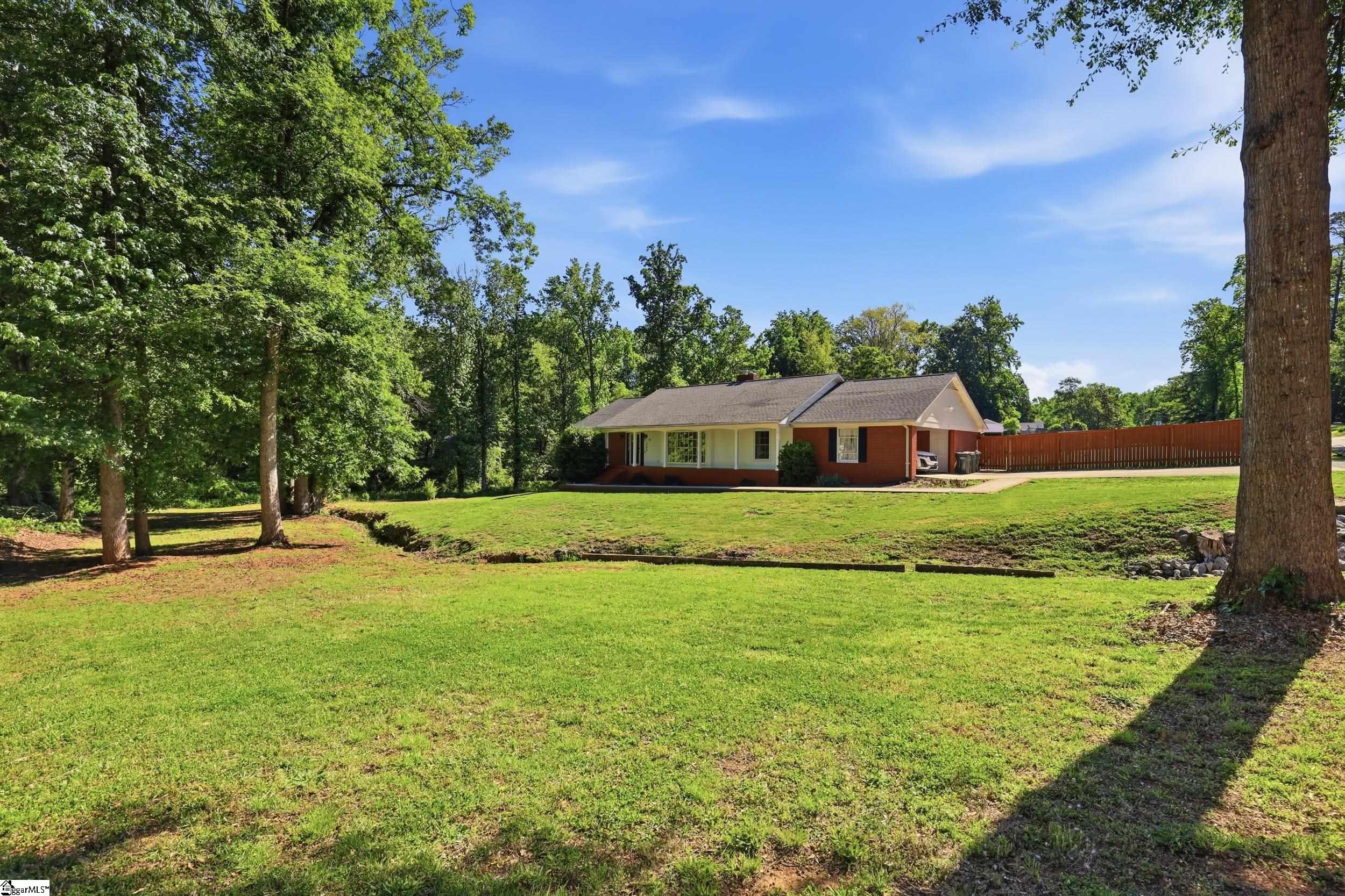 500 Laurel Road Easley, SC 29642 - Photo 33 of 41