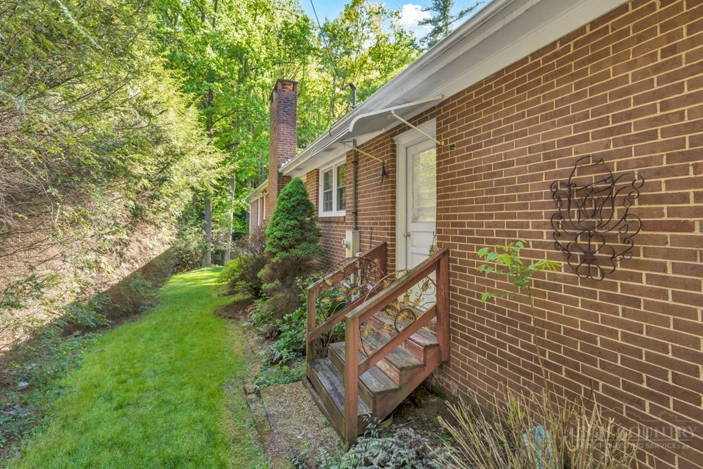 143 Chandy Street Boone, NC 28607 - Photo 29 of 33