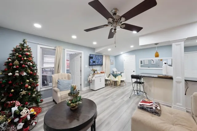 $3,500 | 376 Elmora Avenue, Elizabeth, NJ 07208