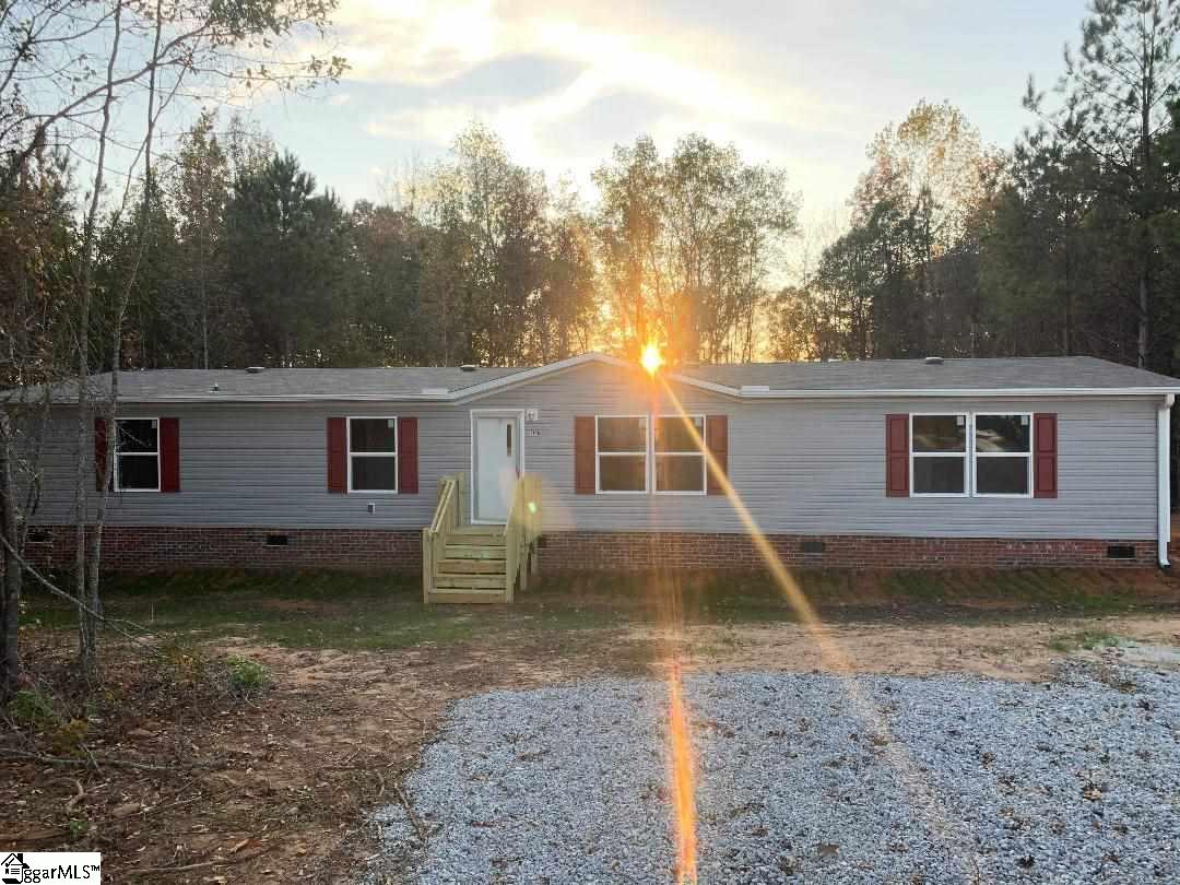 1536 Fort Lindley Road Laurens, SC 29360 - Photo 1 of 11