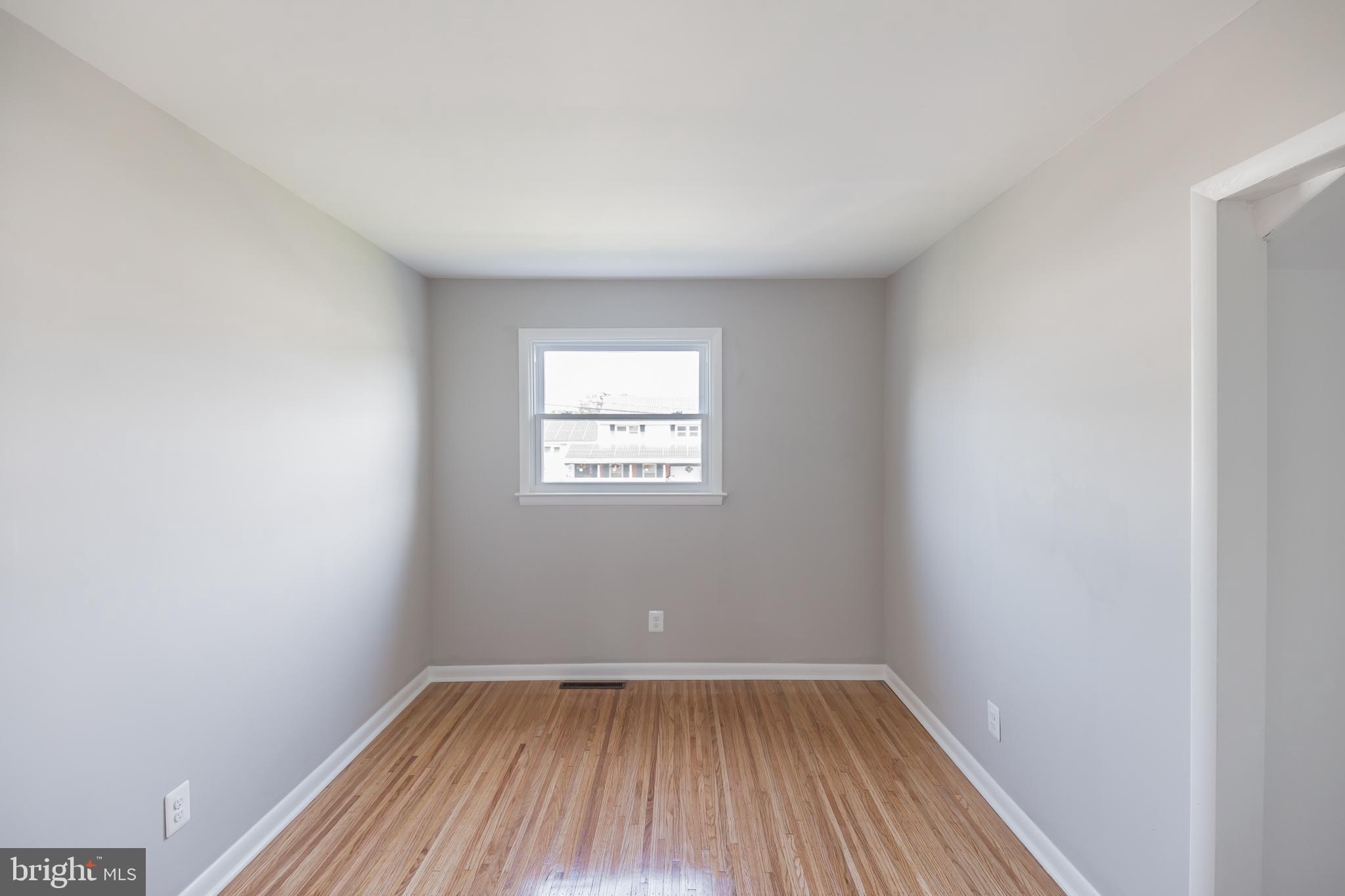 1307 Salem Road Burlington, NJ 08016 - Photo 18 of 25