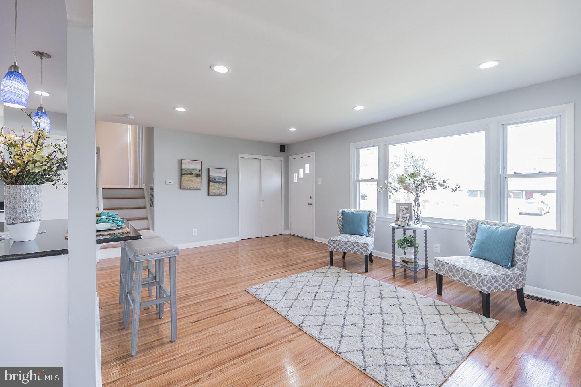 1307 Salem Road Burlington, NJ 08016 - Photo 4 of 25