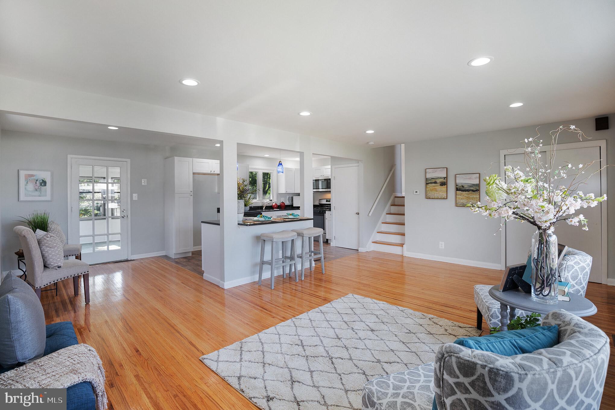 1307 Salem Road Burlington, NJ 08016 - Photo 5 of 25