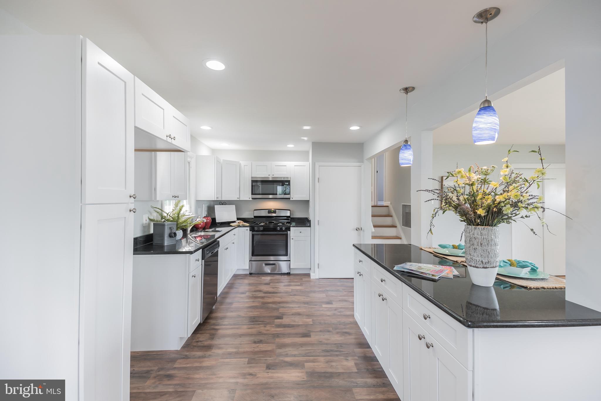 1307 Salem Road Burlington, NJ 08016 - Photo 9 of 25