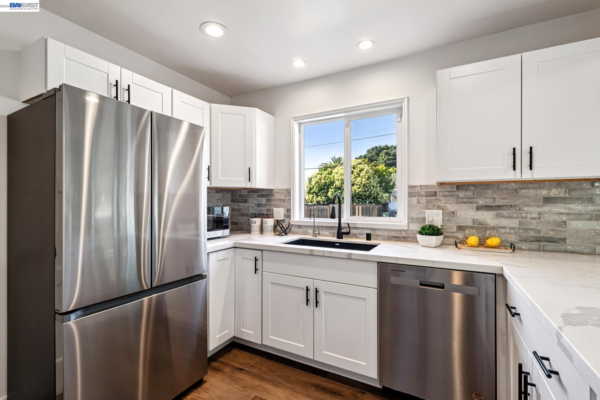 2107 Lessley Avenue Castro Valley, CA 94546 - Photo 16 of 55