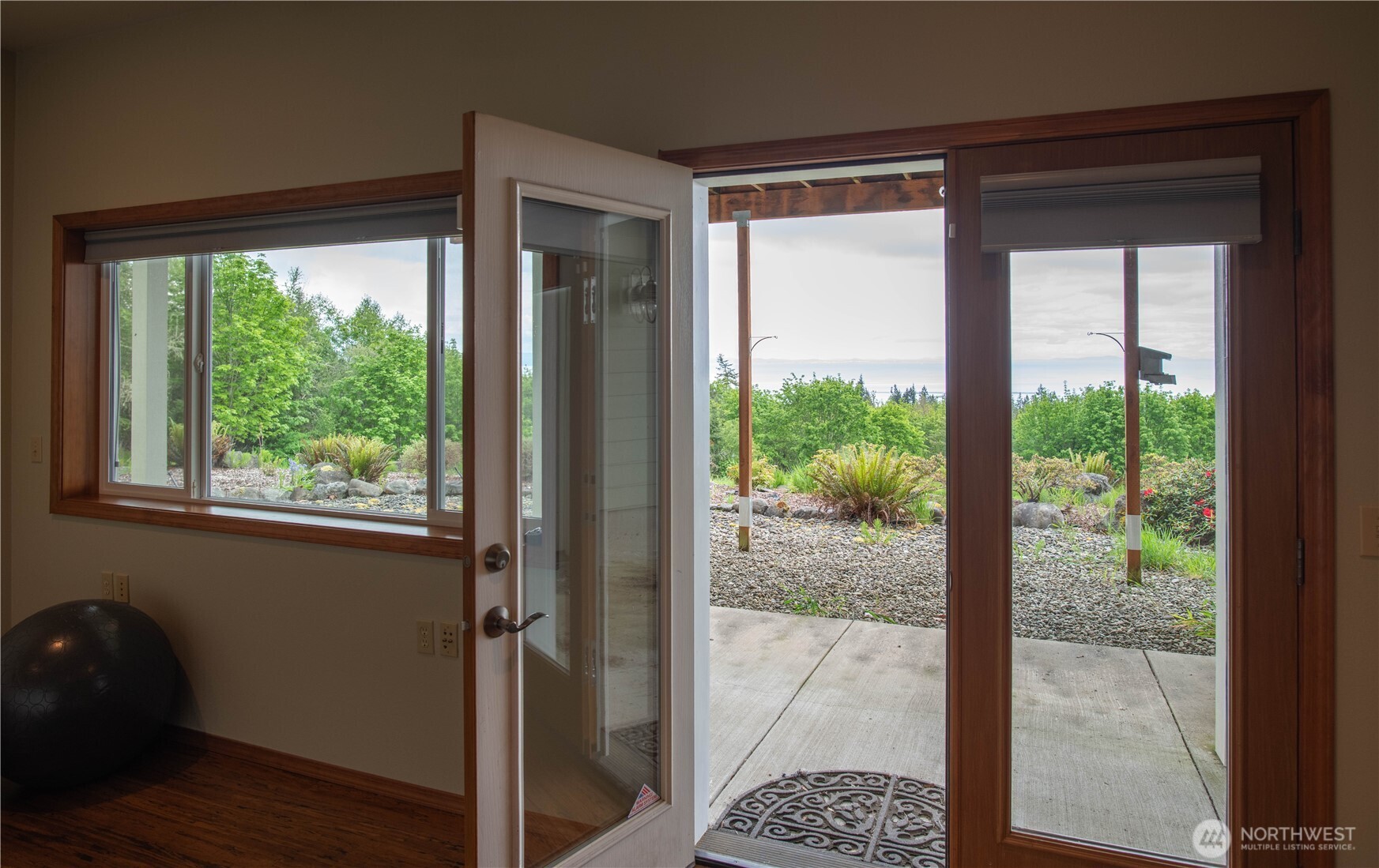 975 Simmons Road Port Angeles, WA 98362 - Photo 31 of 40 a view of a room that has a bed and a window