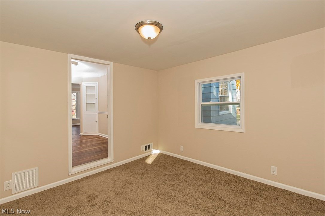 753 Quilliams Road South Euclid, OH 44121 - Photo 10 of 19