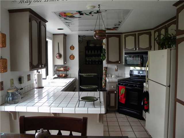 1508 Glacier Road Oceanside, CA 92056 - Photo 17 of 24 Gallery Image 17