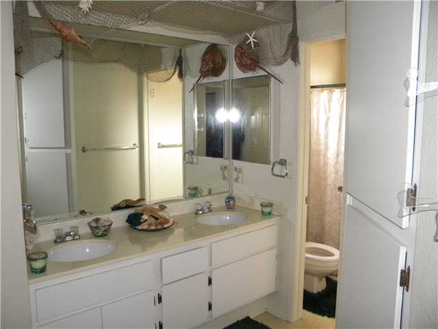 1508 Glacier Road Oceanside, CA 92056 - Photo 22 of 24 Gallery Image 22