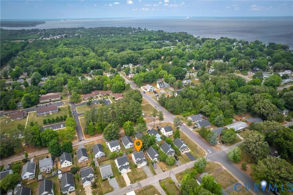 $359,999 | 313 3rd Street, Colonial Beach, VA 22443