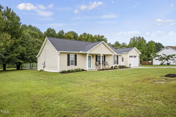 $339,900 | 108 Danbury Court, Willow Spring, NC 27592