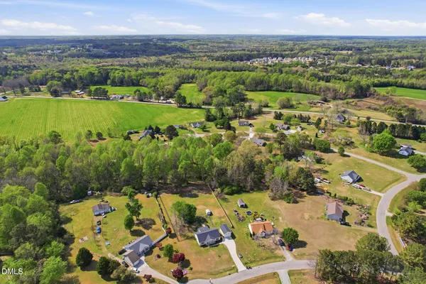 $320,000 | 108 Danbury Court, Willow Spring, NC 27592