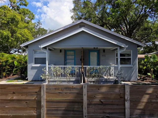 $1,800 | 857 22nd Avenue North, Unit 857, St. Petersburg, FL 33704