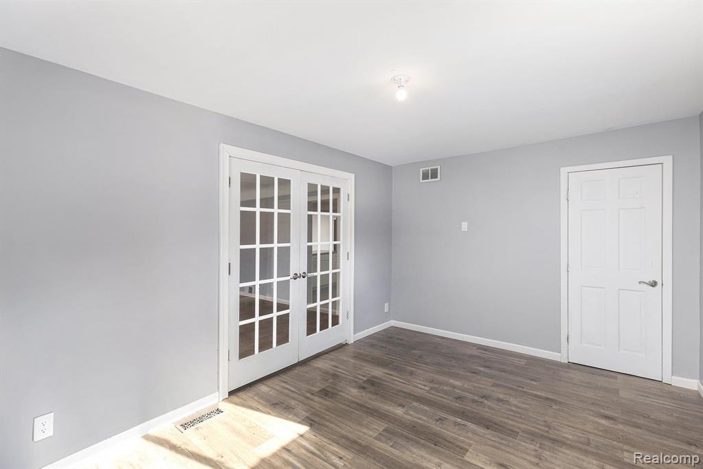 2657 Frankson Avenue Rochester, MI 48307 - Photo 18 of 27
