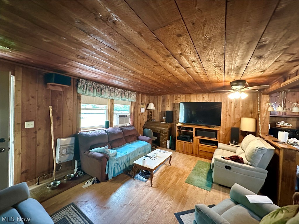 2538 Howell Run Road West Union, WV 26456 - Photo 5 of 21