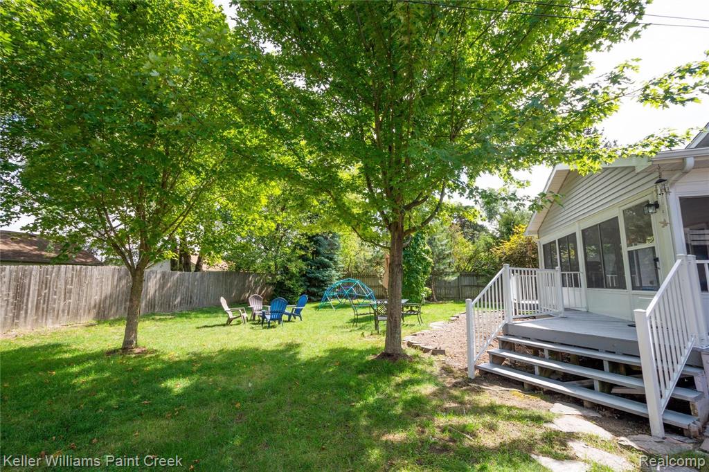 3171 Hessel Avenue Rochester Hills, MI 48307 - Photo 18 of 21