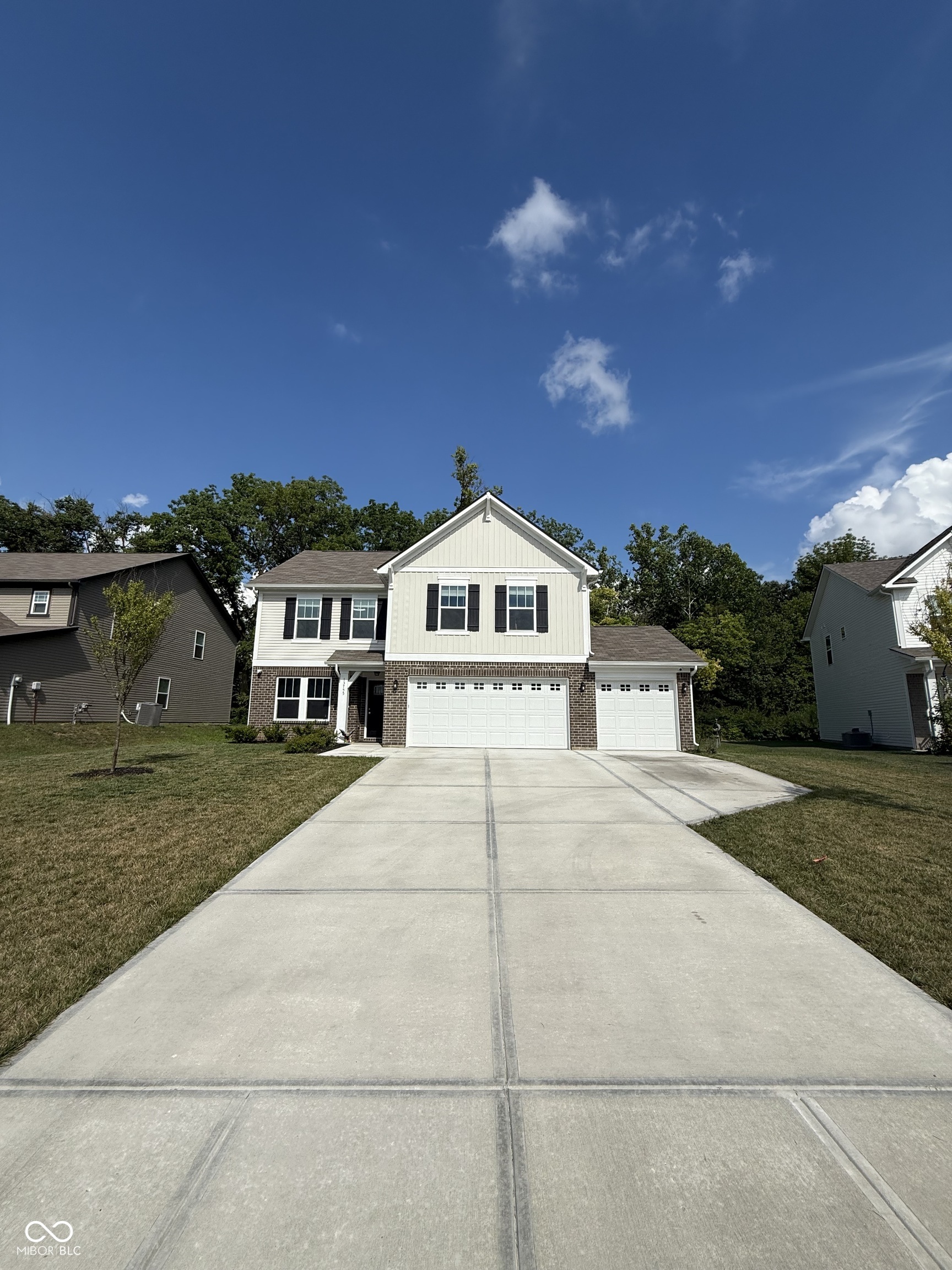 13755 George Court Camby, IN 46113 - Photo 2 of 37