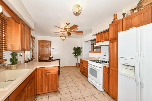 $314,900 | 8069 North 105th Street, Milwaukee, WI 53224