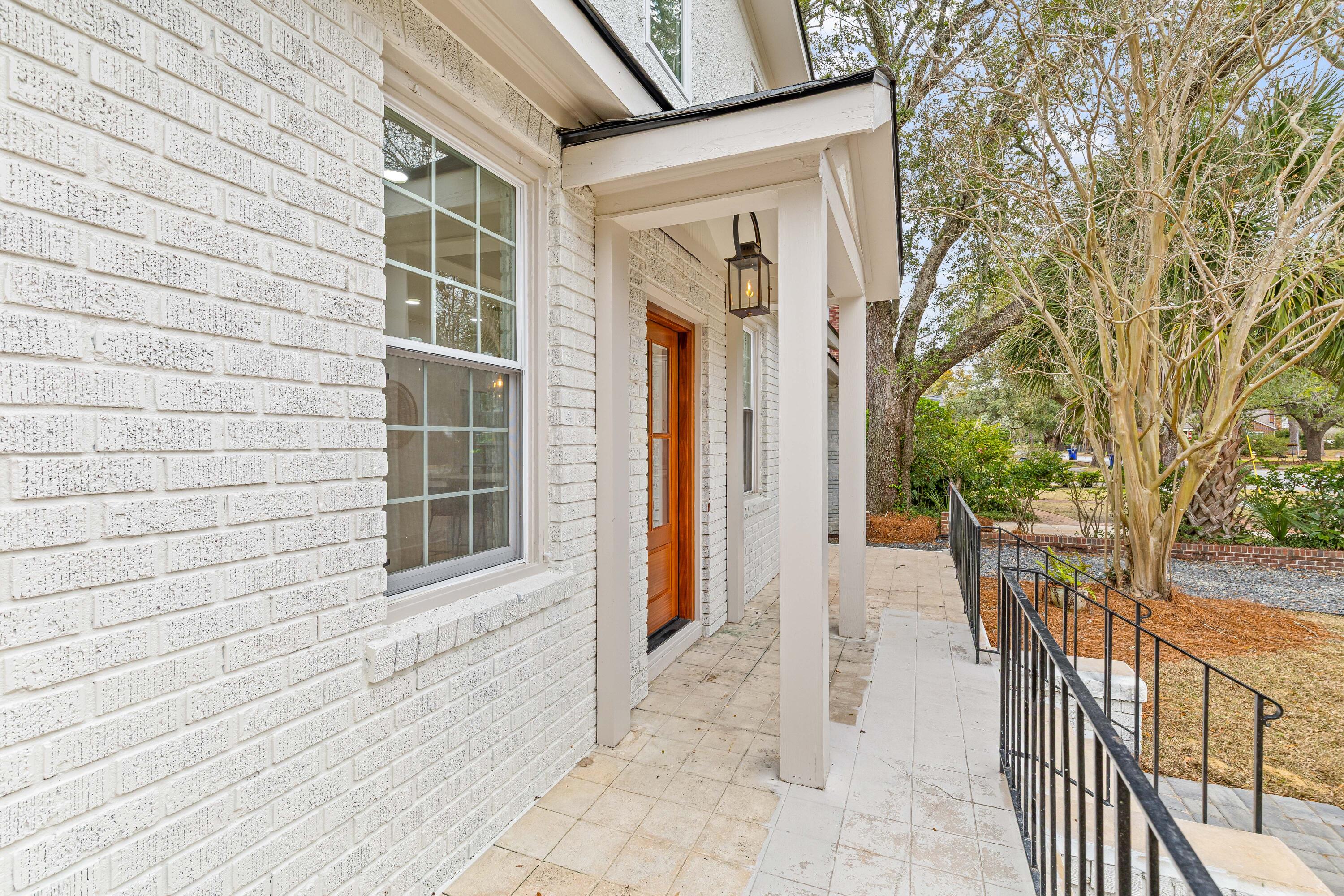 35 Beverly Road Charleston, SC 29407 - Photo 5 of 54 Front door