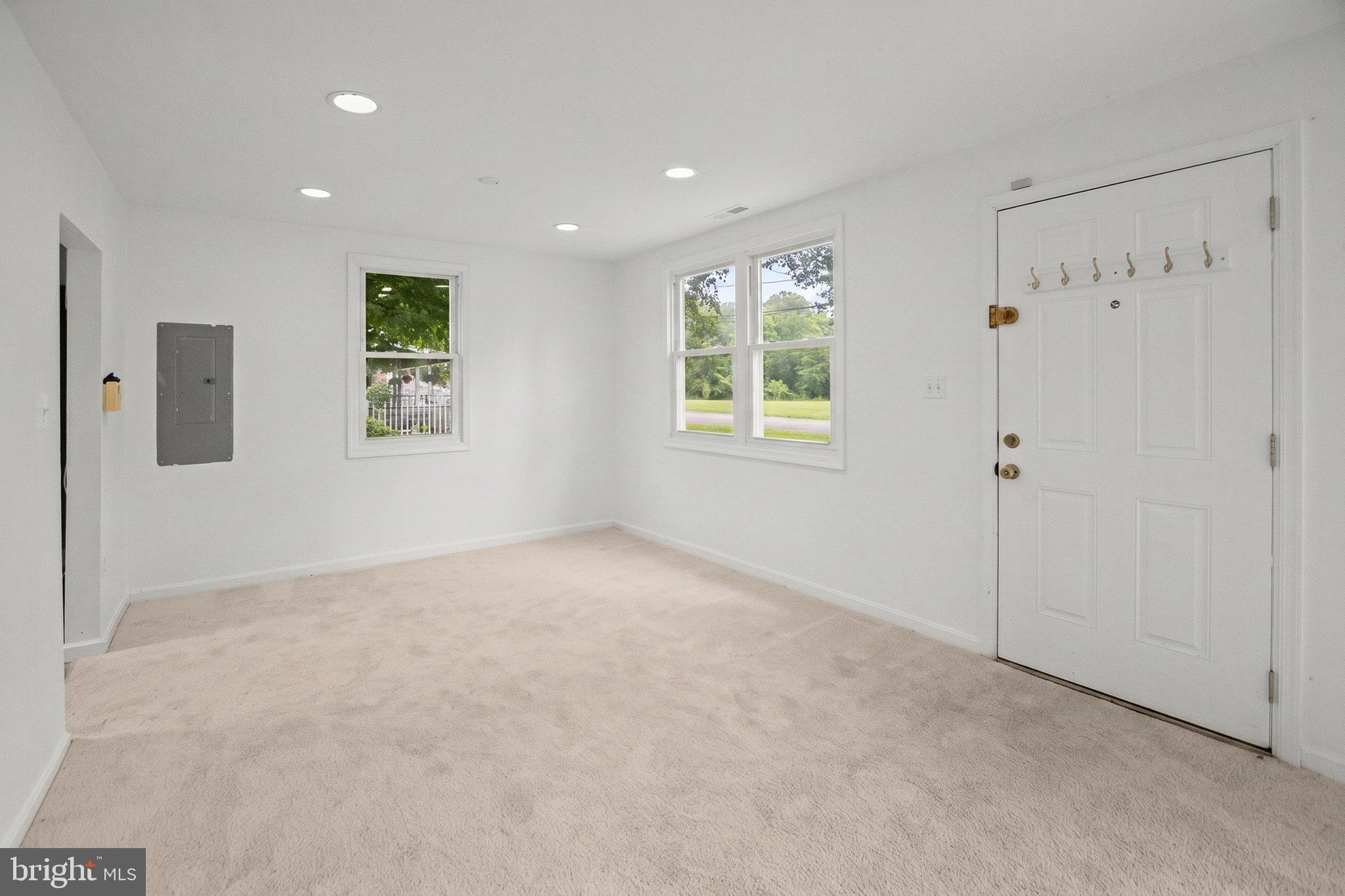 4606 Kiernan Road College Park, MD 20740 - Photo 5 of 21 Dining Room