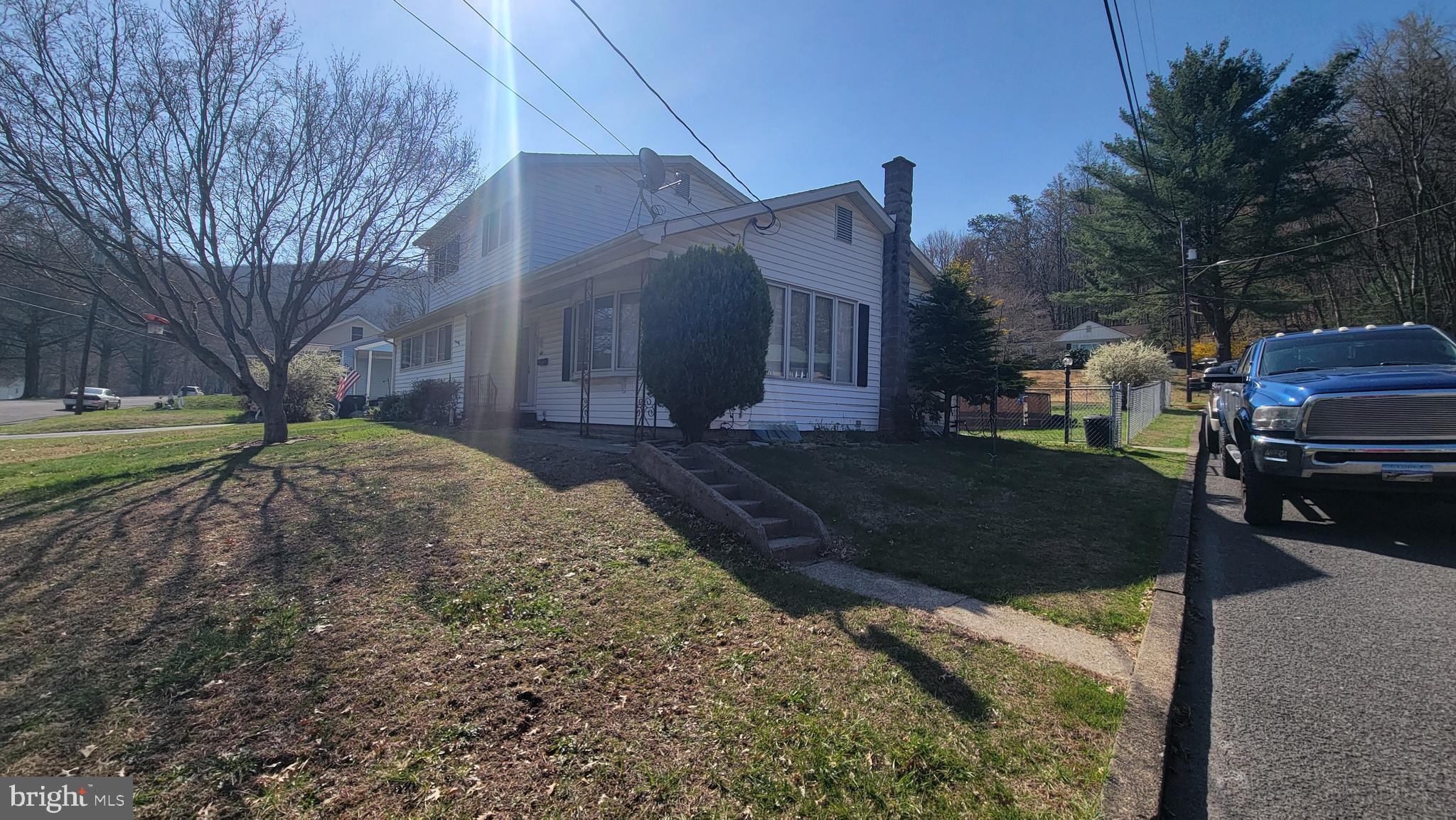 600 Park View Road Lykens, PA 17048 - Photo 4 of 23