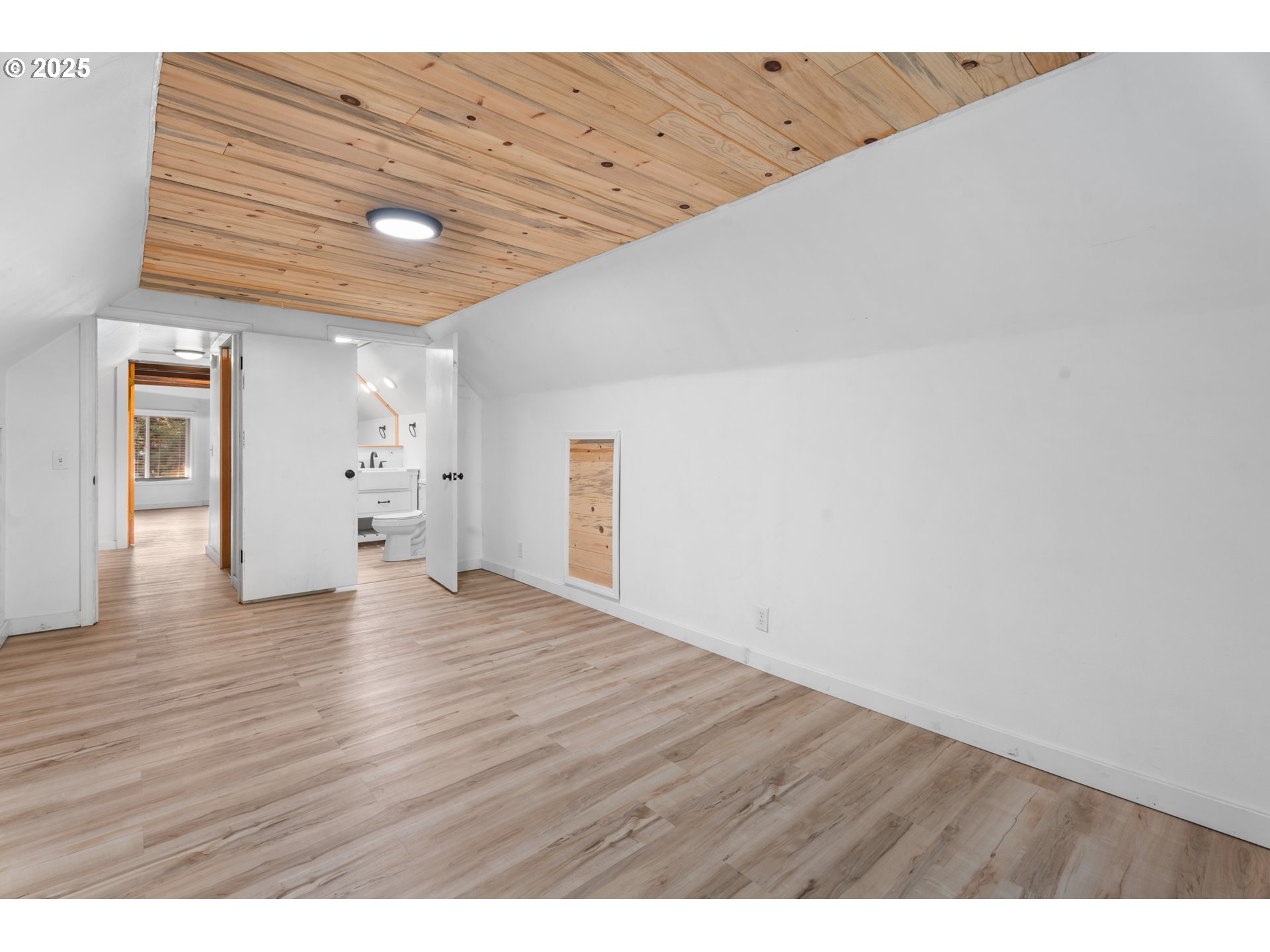 32005 Scappoose Vernonia Highway Scappoose, OR 97056 - Photo 25 of 42