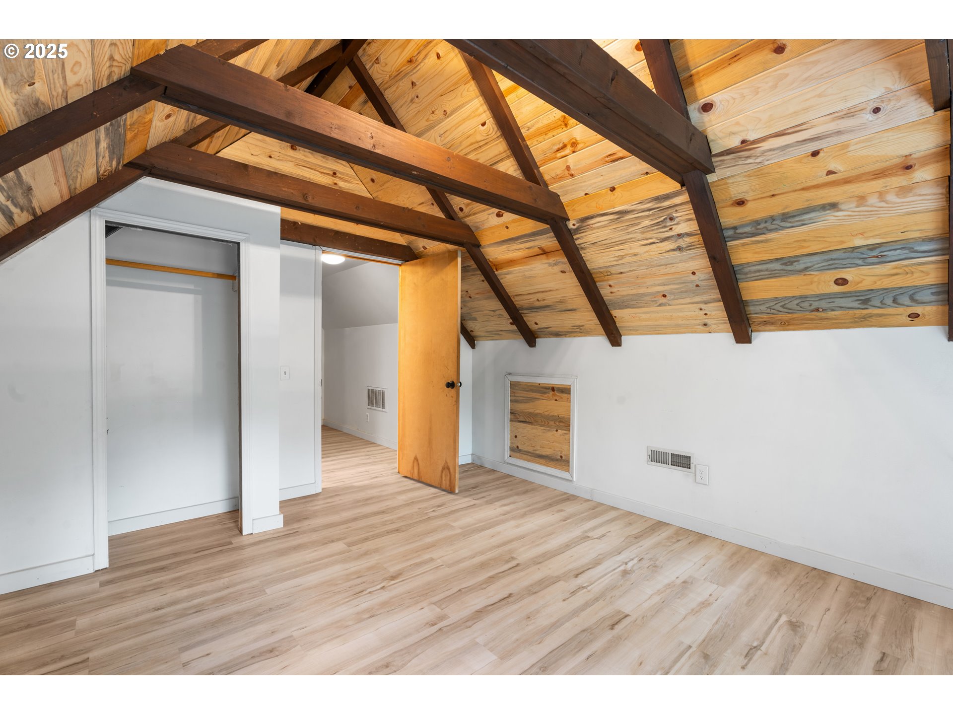 32005 Scappoose Vernonia Highway Scappoose, OR 97056 - Photo 5 of 42