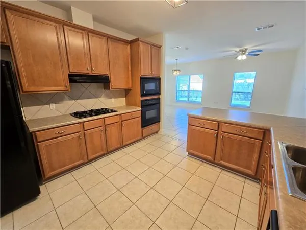 $2,500 | 407 East Redbud Drive, Slidell, LA 70458