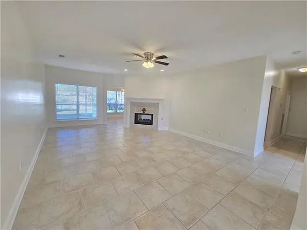 $2,500 | 407 East Redbud Drive, Slidell, LA 70458