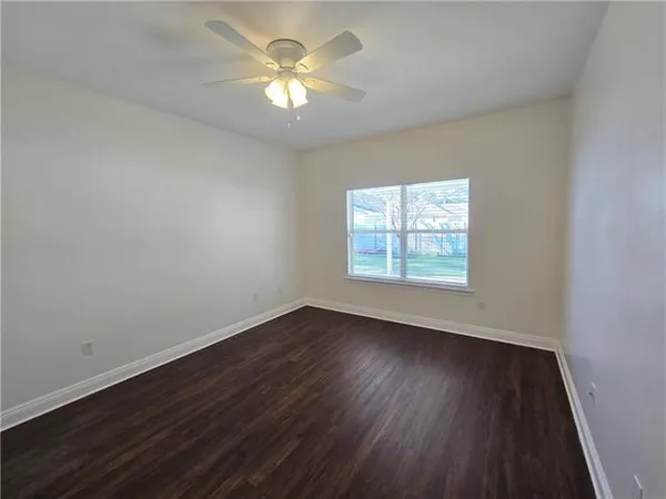 $2,500 | 407 East Redbud Drive, Slidell, LA 70458
