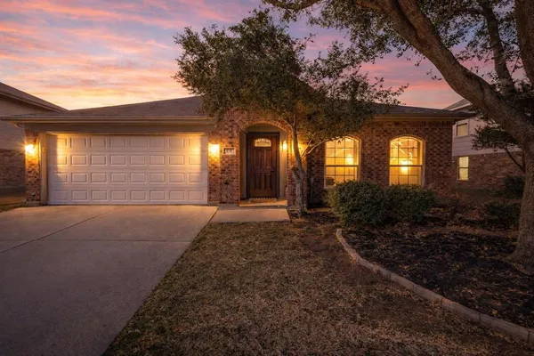 $305,000 | 105 Thoroughbred Drive, Krum, TX 76249