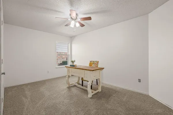 $305,000 | 105 Thoroughbred Drive, Krum, TX 76249