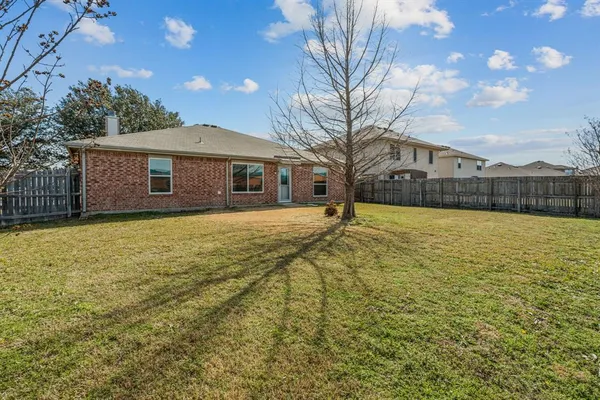 $305,000 | 105 Thoroughbred Drive, Krum, TX 76249