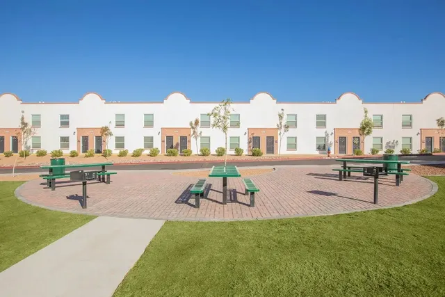 $1,185 | 5453 Ridge Street, El Paso, TX 79932