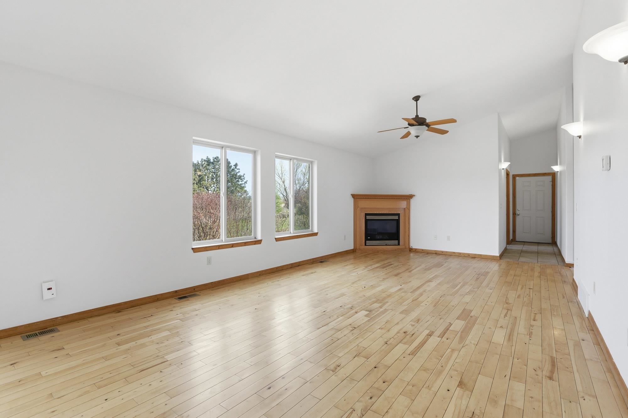 17543 South Smythe Road Spokane, WA 99224 - Photo 11 of 49