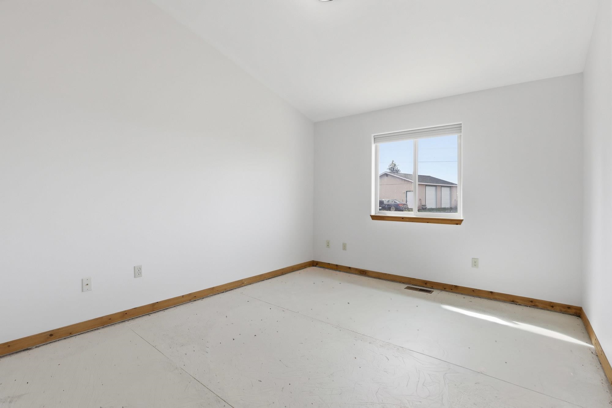 17543 South Smythe Road Spokane, WA 99224 - Photo 17 of 49