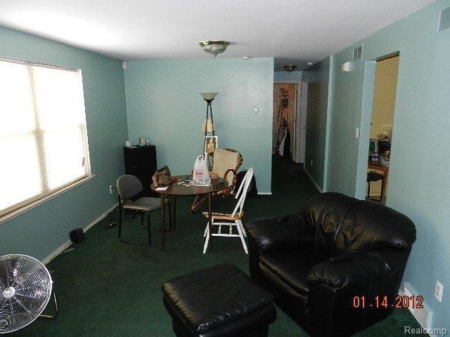 17161 Meyers Road Detroit, MI 48235 - Photo 5 of 21 DSCN0517.JPG