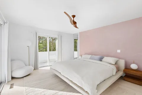 30 Quarty Court, East Hampton, NY 11937